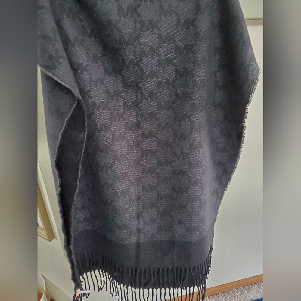 Michael Kors Black/Gray Logo Scarf Wrap with Fringe